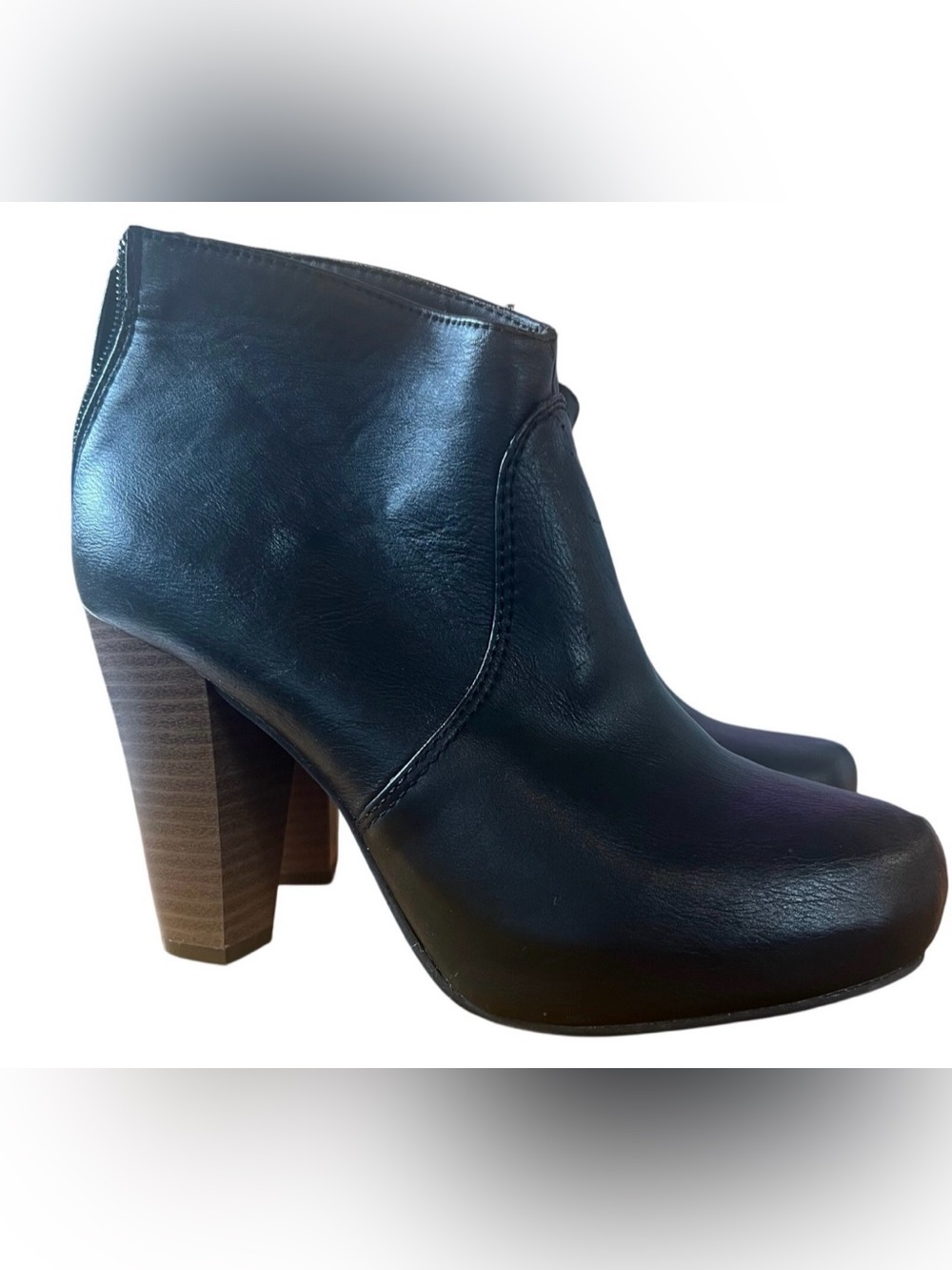 Candie's Black Leather Ankle Bootie with Stacked Block Heel Y2K
